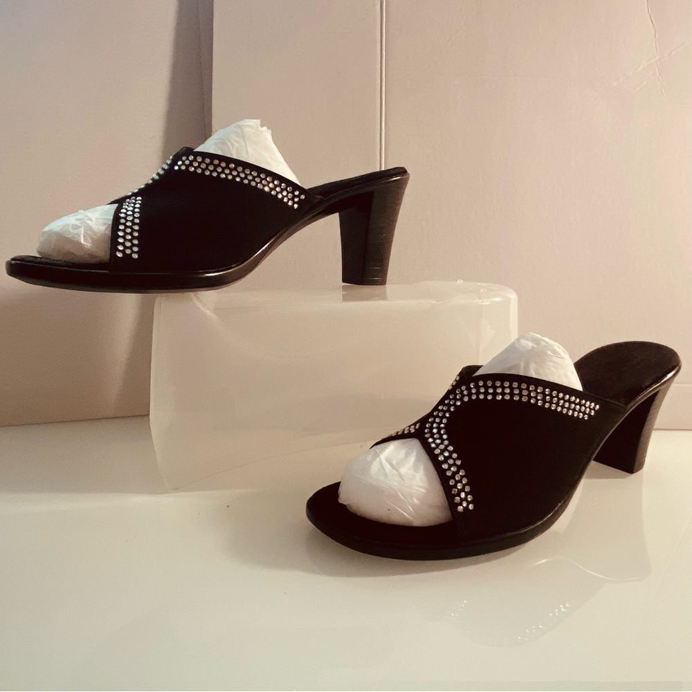 Onex Size 10 Black High-Heeled Mules Square Toe Lightweight decor accents - Picture 2 of 11